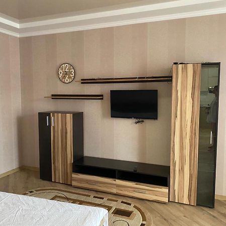 Ogienka 2B, Center Lutsk Apartment Exterior foto